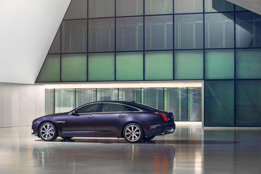  Jaguar XJ L Autobiography 2015 года  (фото 4 из 6)